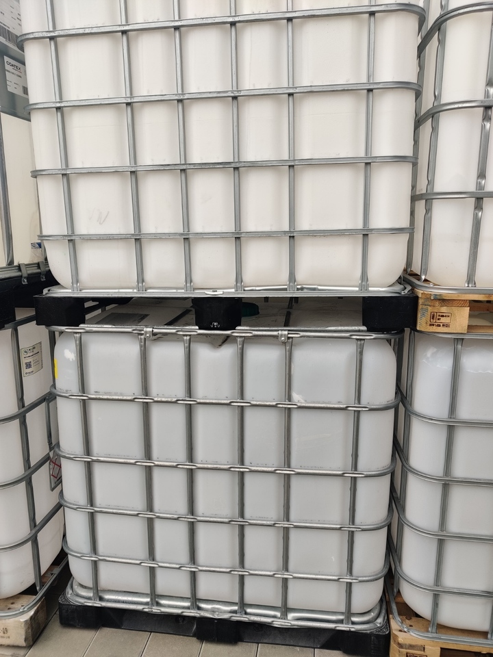 IBC 1000 l kontejner