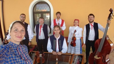 Plakát události Cimbálová muzika Omičan // Ponava