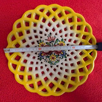 Originální dekorativní retro talíř – Made in Czechoslovakia (28 cm)