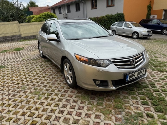 Prodám automobil