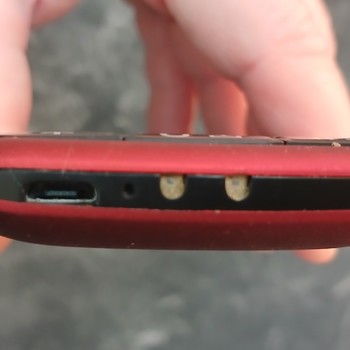 Tlačítkový MOBILNÍ telefon CPA Halo 18