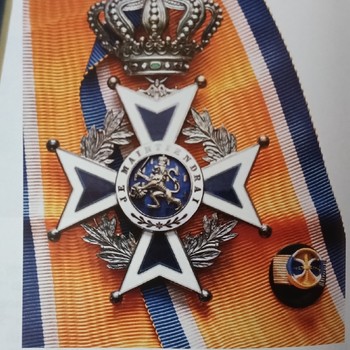 Faleristický materiál odkoupím hotově za katalogové ceny