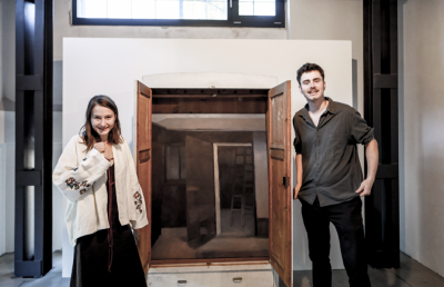 Plakát události Komentovaná prohlídka výstavy Karolíny Šulcové s autory