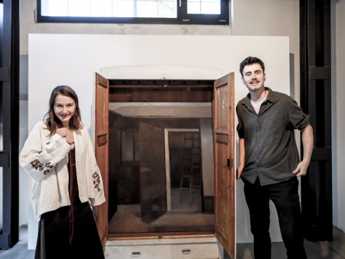 Plakát události Komentovaná prohlídka výstavy Karolíny Šulcové s autory