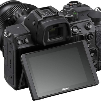 Prodávám: Digitální bezzrcadlovka Nikon Z5 + objektiv Z 24-70 mm f/4 S