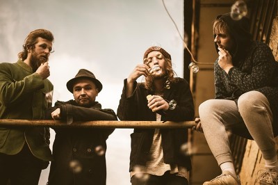 Plakát události Občan trhan + Včera bylo pozdě