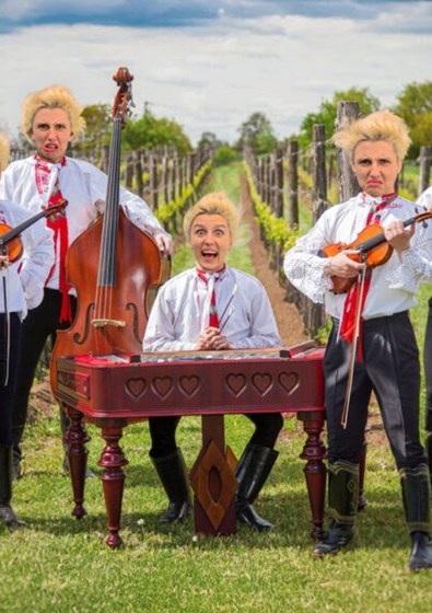Plakát události Nikola Mucha: Pochcala musika