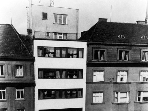 Plakát události Meziválečná architektura v centru Brna