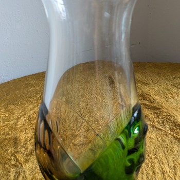 Prodám vázy - hutní sklo Škrdlovice