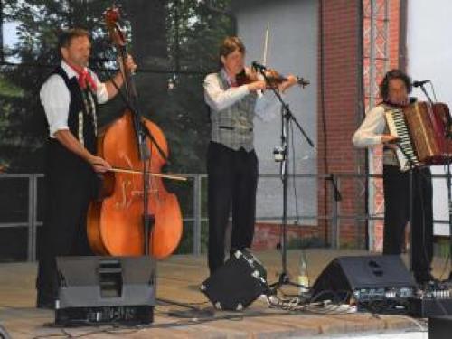 Plakát události Promenádní koncert / Staropražští pardálové / Kulturní léto