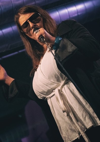 Plakát události Yvonne Sanchez Band