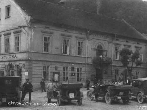 Plakát události Společný oběd / oslava 100. výročí křivoklátské sokolovny