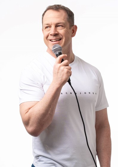 Plakát události Brian Lennon – Američan v Česku – Brno  (show v češtině)