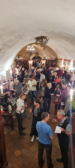 Plakát události GASTRO - víno které chutná Brnu (soutěžní výstava vín)