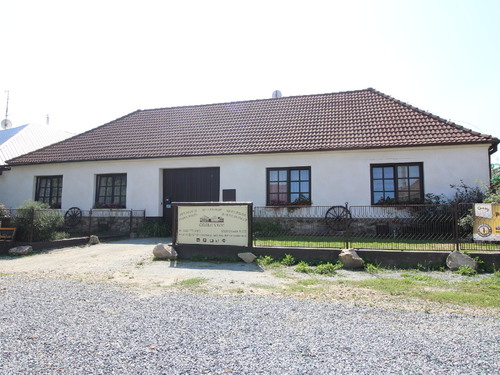 LEVNÉ UBYTOVÁNÍ NA VYSOČINĚ !!! ( již od 174 ,- Kč bez DPH /os./ noc )