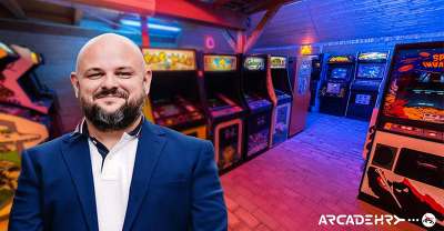 Plakát události Speciální prohlídky se zakladatelem muzea ArcadeHry
