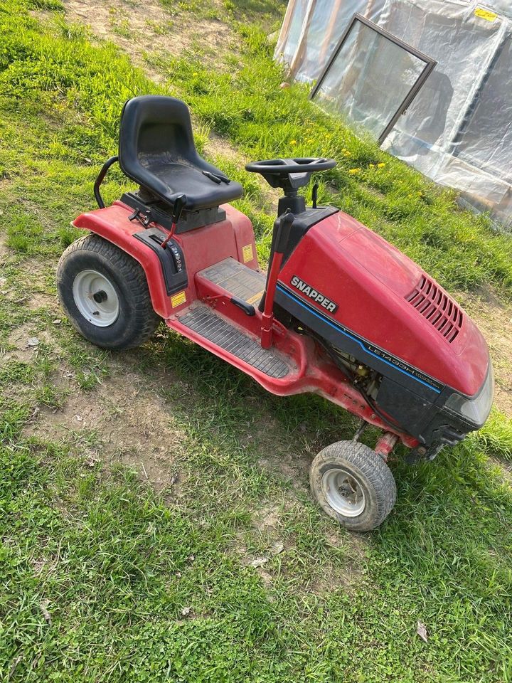 Sekačka na trávu v dobrém stavu za odvoz
