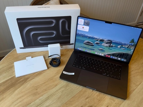 Prodám použitý Apple Macbook Pro 16" 2026