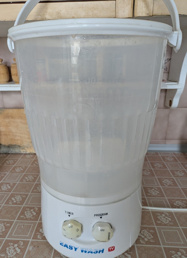 Přenosná elektická mini pračka Easy Wash