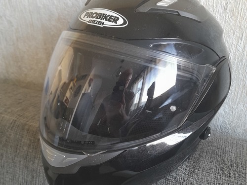 Moto helma L