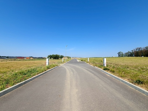 Prodej stavebního pozemku, 839 m2, Valeč, Třebíč