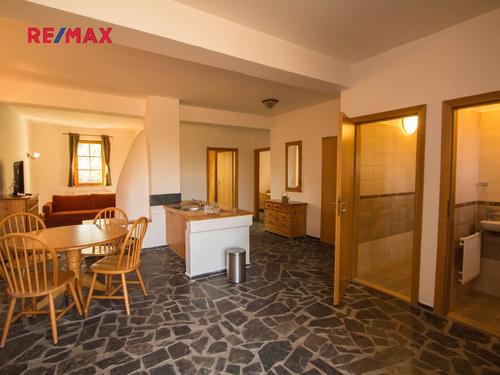 Pronájem bytu 3+kk 80m2 v resortu Stará Pošta