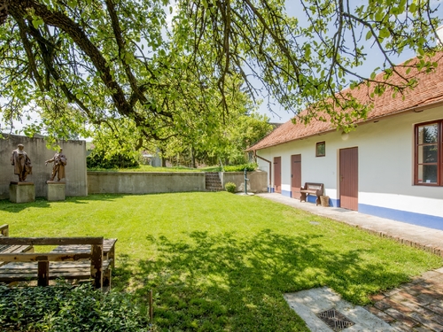 Památník bratří Mrštíků