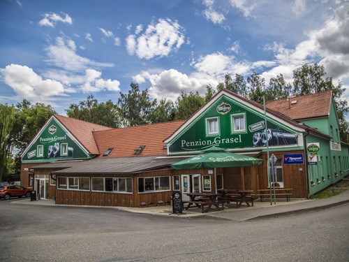 Penzion a restaurace GRASEL