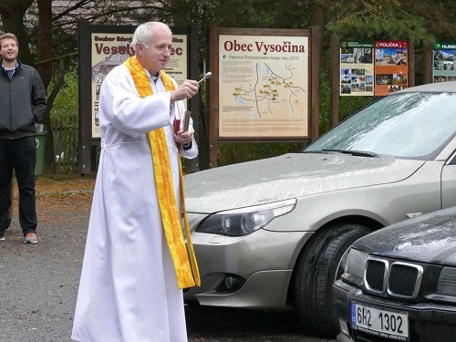Plakát události BMW setkání a žehnání vozů 2023
