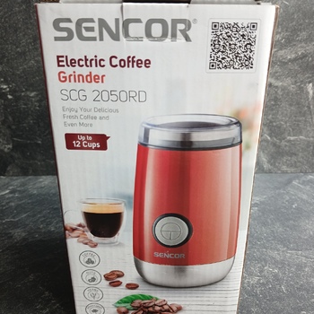 Elektrický mlýnek Sencor na zrnkovou kávu, ořechy, bylinky, mák a koření