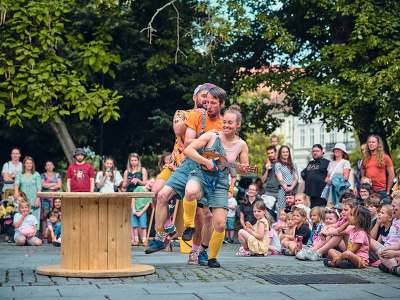 Plakát události Festival Manéž