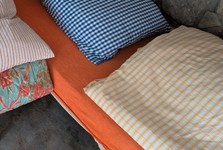 Prodám postel 200×90 cm.