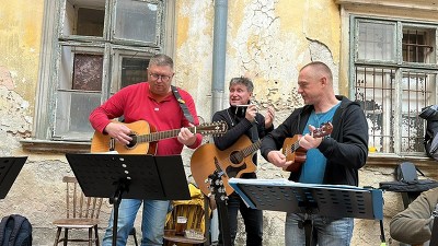 Plakát události Grilovačka s Town Bandem Tomáše Třetiny