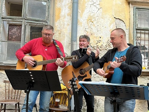 Plakát události Grilovačka s Town Bandem Tomáše Třetiny