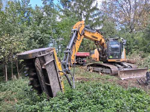 Speciální zemní práce, rekultivace, logistika staveb v těžkém terénu
