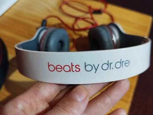 Sluchátka Beats by Dr. Dre + obal