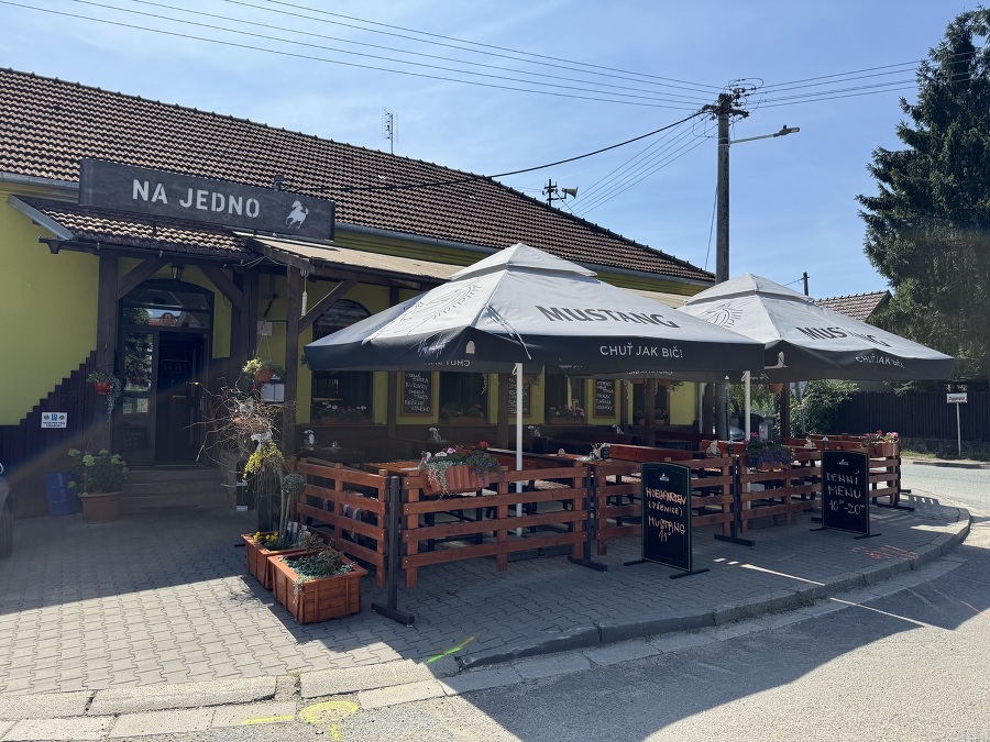 Restaurace NA JEDNO – fotografie 1 z 8