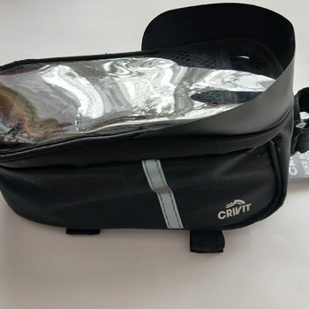 Nová brašna na rám kola s vrchní kapsou na smartphone .