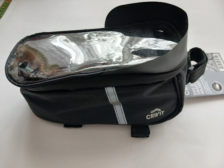 Nová brašna na rám kola s vrchní kapsou na smartphone .