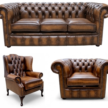 Kožená pohovka Chesterfield pro 3 osoby + křeslo Mallory + klubové křeslo v nabídkě starožitně hnědé barvy