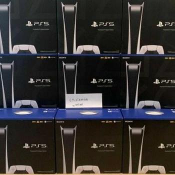 Velkoobchodní prodej herních konzolí a mobilních telefonů.