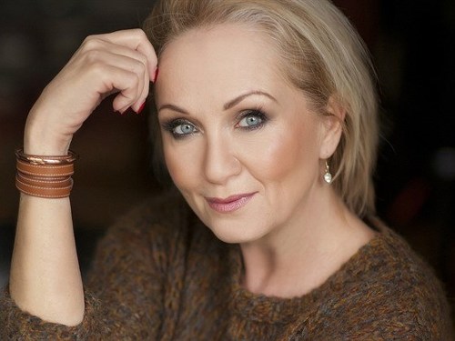 Plakát události Bára Basiková s kapelou