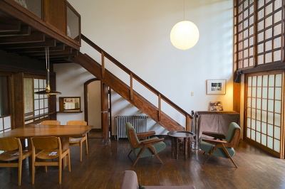 Plakát události Na rozcestí: Meziválečná architektura v Japonsku