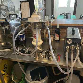 PROVÁDÍM SANITACI - čištění výčepních zařízení, včetně přenosných