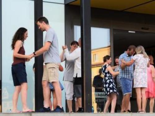 Plakát události Tančírna před kulťasem / Salsa, bachata / Kulturní léto