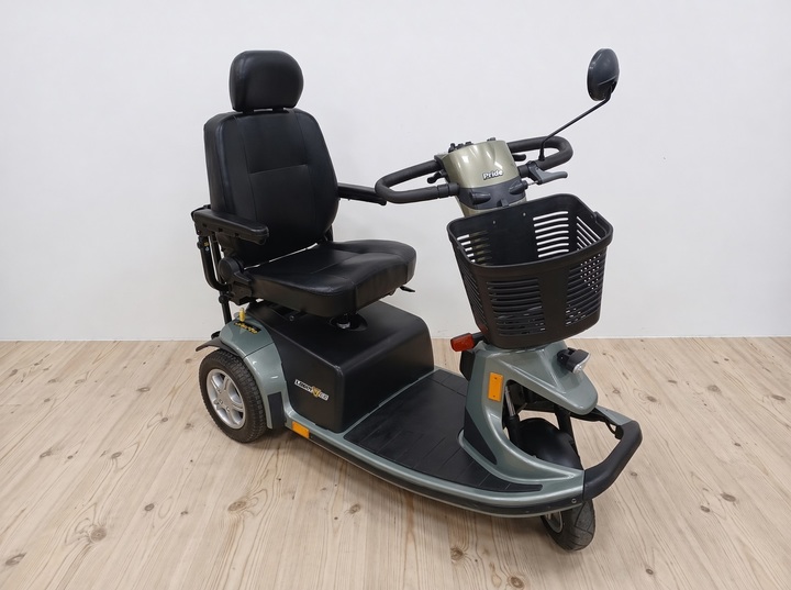 Elektrický tříkolový skútr pro seniory a ZTP