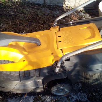 Prodám - elektrická zahradní sekačka STIGA