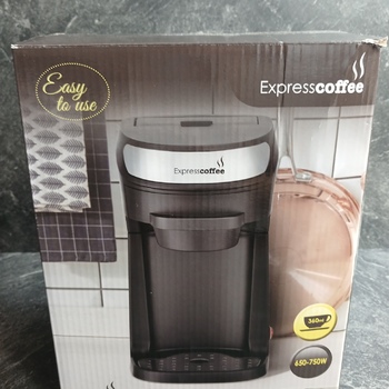 Elektrický kávovar CM 115A-1