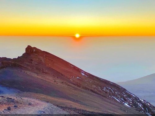 Plakát události Výstup na Kilimandžáro za 6 dní / Švarc, Králová, Levý