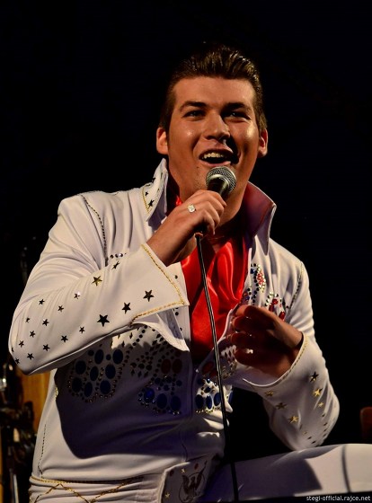 Plakát události Silvestr na Prygl baru s kapelou Another Way a Elvis Presley